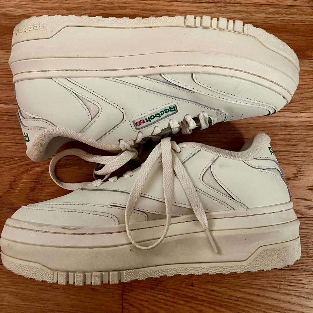Reebok Women's Club C Extra Chalk Platform Chunky Sneakers Size 7.5